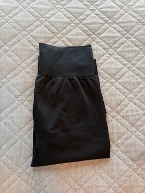 Amazon Black High-Waist Women's Active Leggings